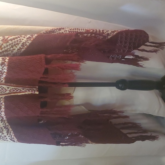 Almost Famous Cardigan 😍 - Picture 2 of 6